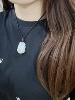 闺蜜毕业季送我的和田玉项链 尊滴爱啦